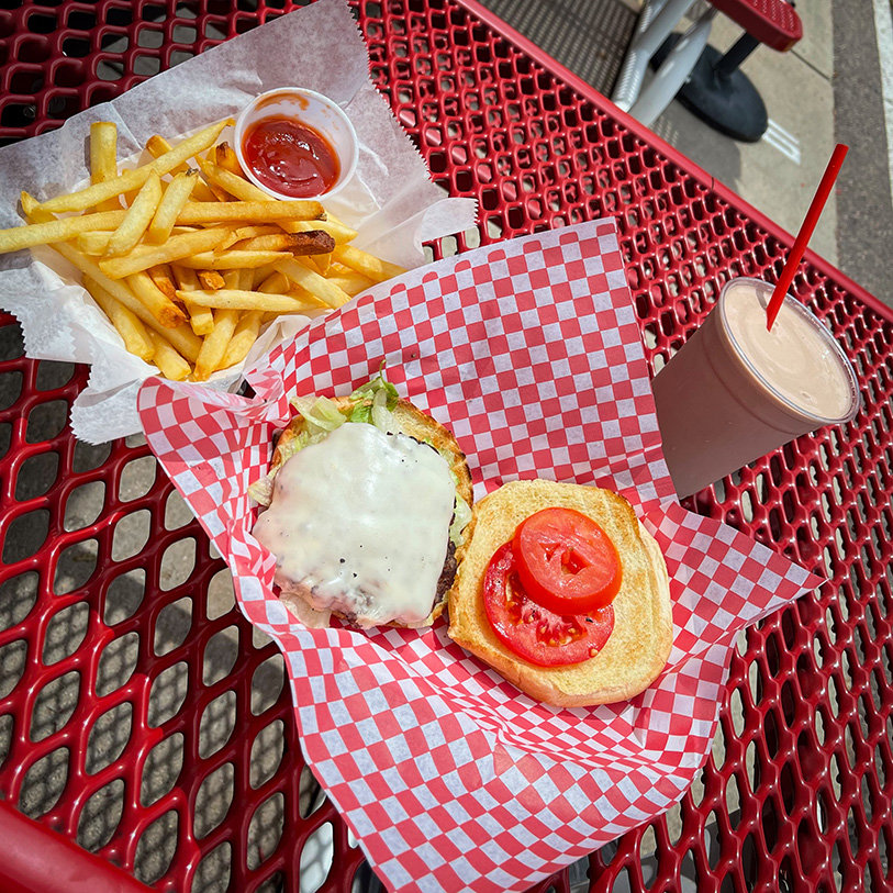 Burgers and Shakes at Dairy Delite