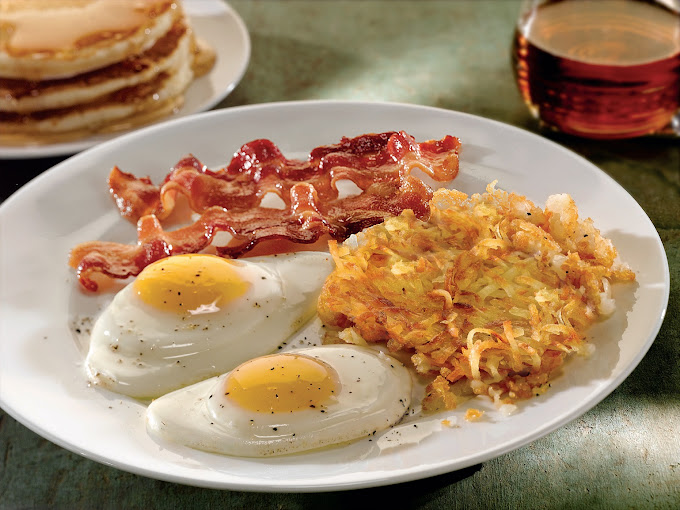 Eggs, bacon, and hash browns from Perkins